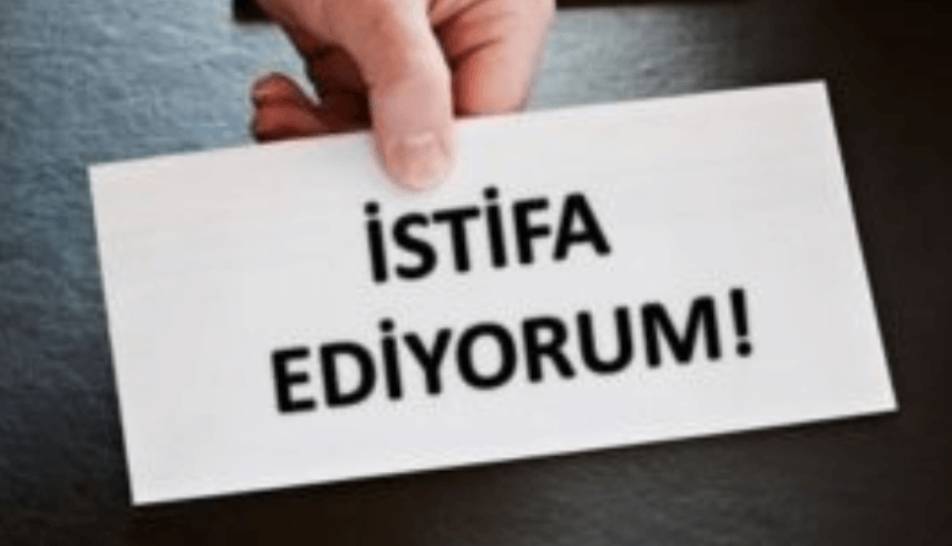 SON DAKİKA....Adalet Bakanı istifa etti! 2