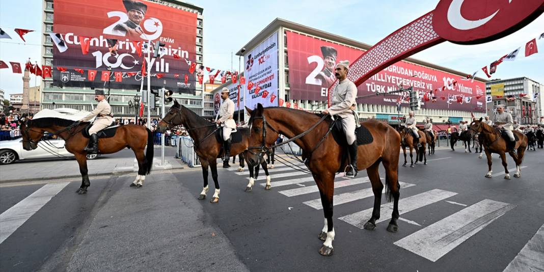 Ankara'da Cumhuriyet'in 100. yılı böyle kutlandı! 7