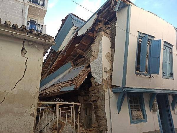 5.4 büyüklüğünde deprem meydana geldi 3