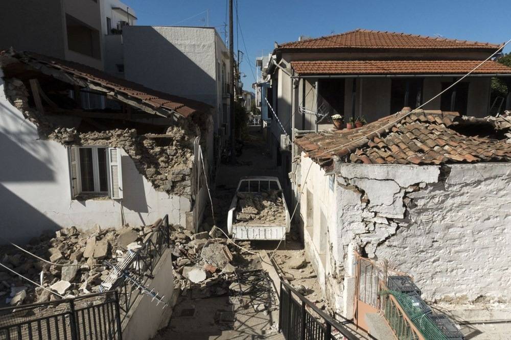 5.4 büyüklüğünde deprem meydana geldi 5