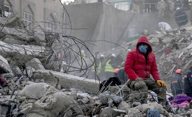 275 gün sonra enkazdan çıkarıldı 6