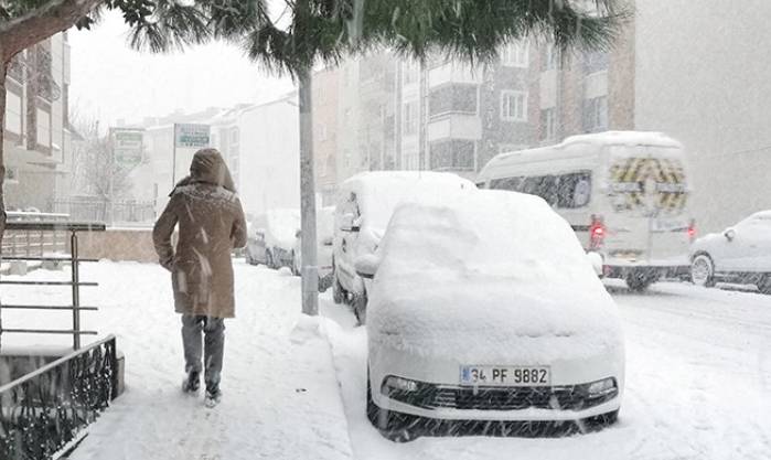 İstanbul'da O Tarihte Lapa Lapa Kar Yağacak 5