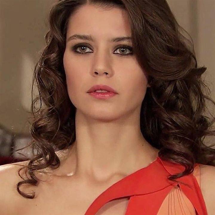 Beren Saat annesini paylaştı görenler inanamadı! 2