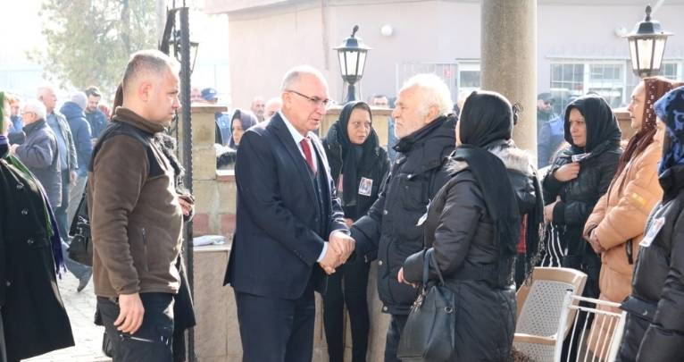 Ölüm Haberiyle Yıkıldı! Maalesef Yaşamını Yitirdi 6