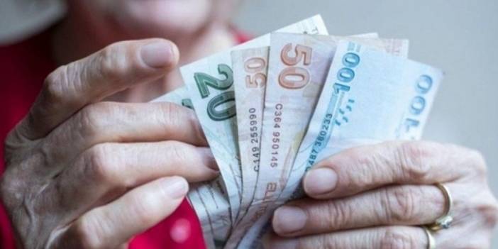 Emekliler için maaş zammı beklentisi yüksek