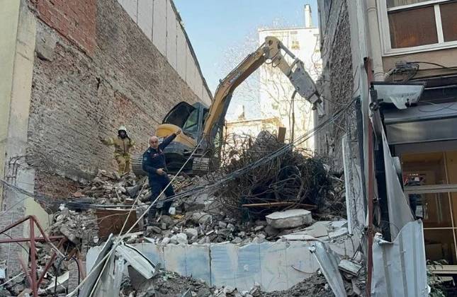 FLAŞ FLAŞ FLAŞ....İstanbul'da Korkulan Oldu 2