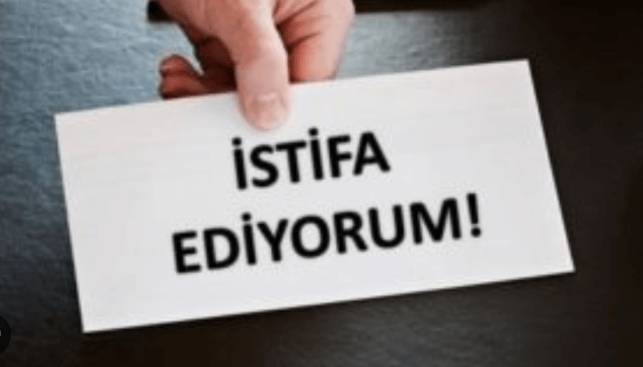 O Partinin Belediye Başkanı İstifa Etti 1