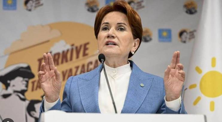 Gece Yarısı Meral Akşener'e Operasyon 3