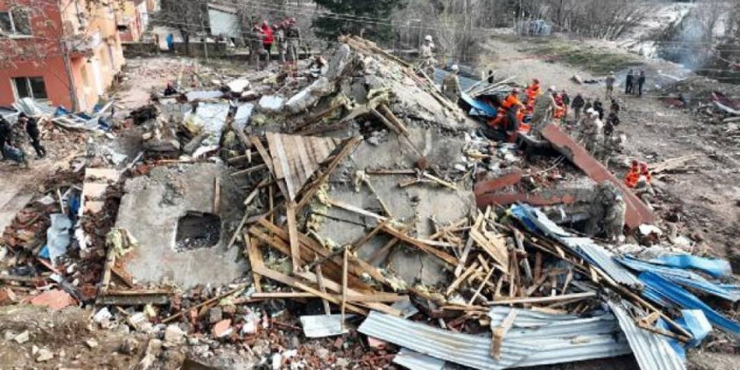 İstanbul’da yaklaşık 100 bin bina yıkılacak 7