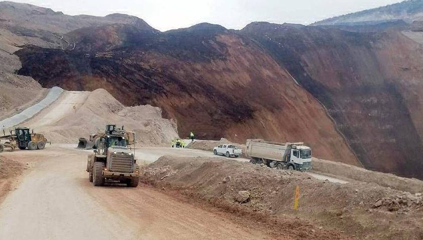 Erzincan'da Felaket Onlarca İşçi Toprak Altında Kaldı 4