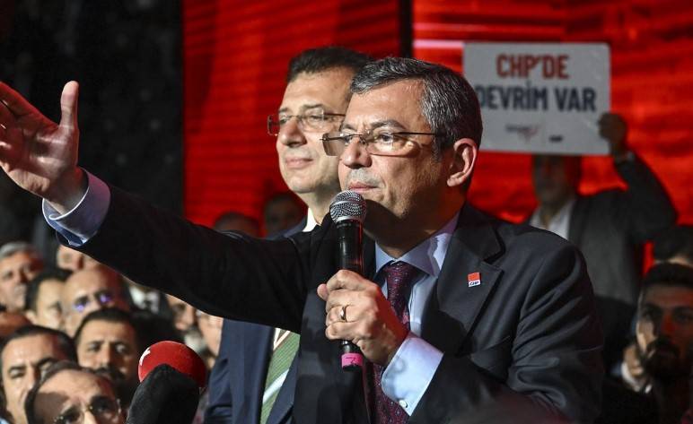 CHP'li Belediye Başkanı adaylıktan çekildi 3