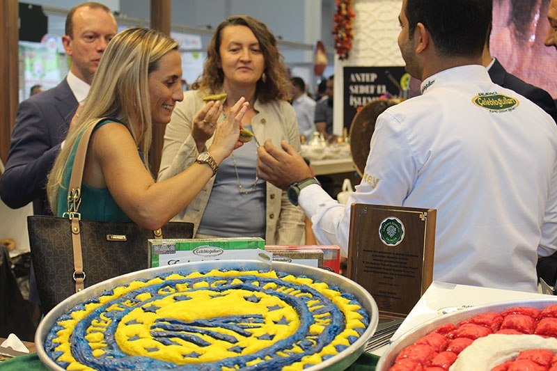 Gaziantep’ten günde 35 ton baklava çıkıyor 8