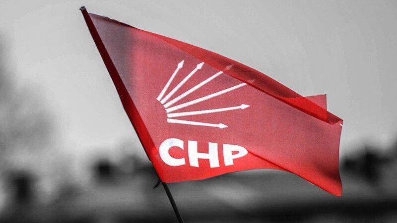 CHP'den  İstifa Edip MHP'ye  Geçti 4