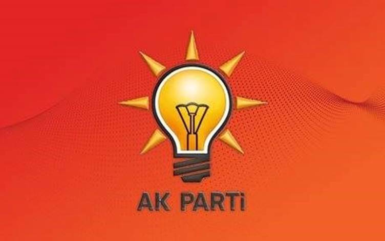 AK Parti'de beklenmedik istifa 1