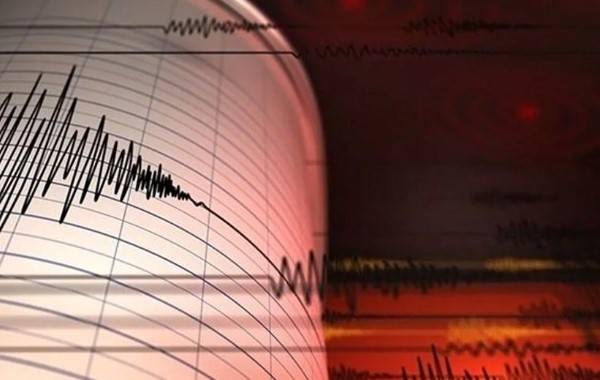 4.3 büyüklüğünde korkutan deprem! 2