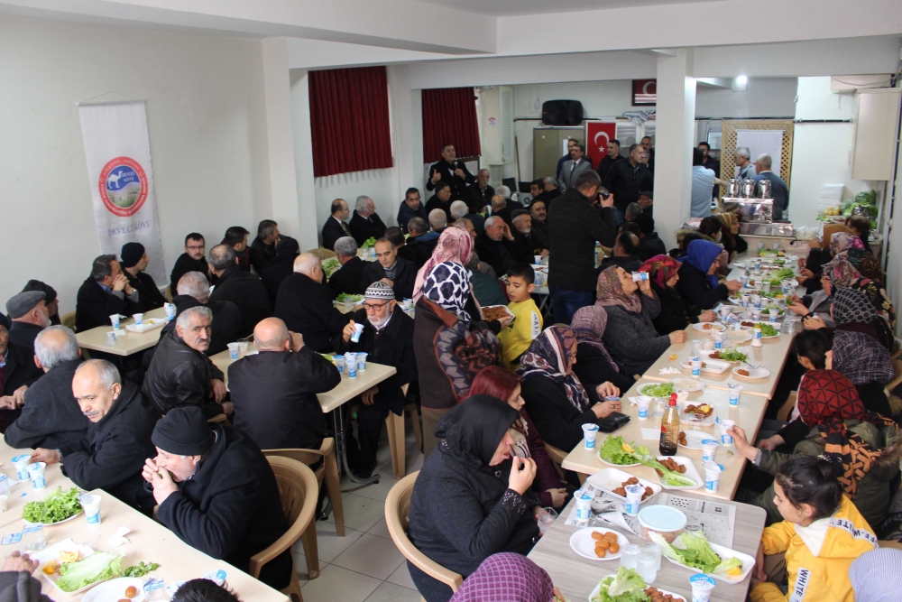 Deveci Köylüleri Çigköfte Etkinliğinde Bir Araya Geldi 16