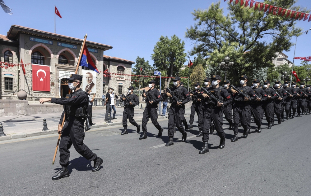 Başkent’te “Zafer Yürüyüşü” 18