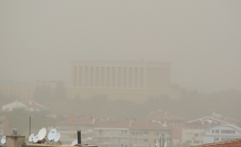 Ankara'da toz fırtınası 7