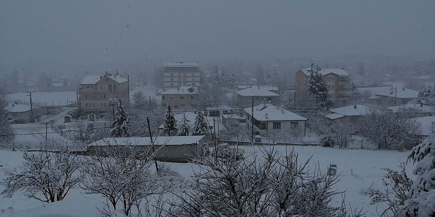 Ankara'da kar eşsiz kar manzaraları