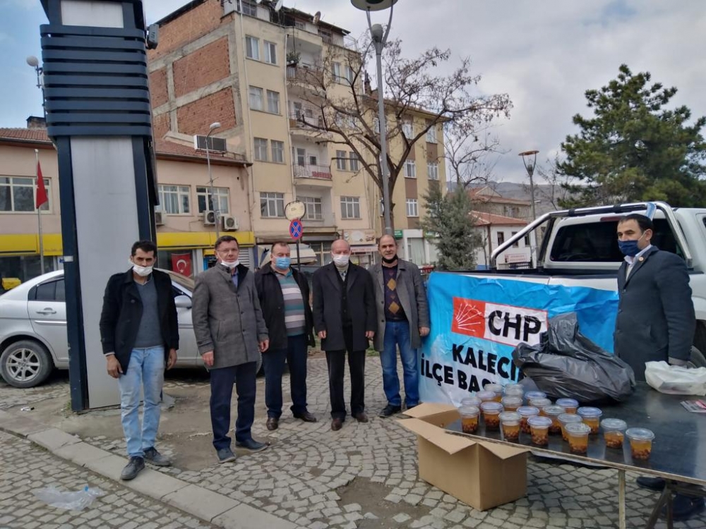 CHP Ankara’da halka Çanakkale Savaşı menüsü dağıtımı yaptı 9