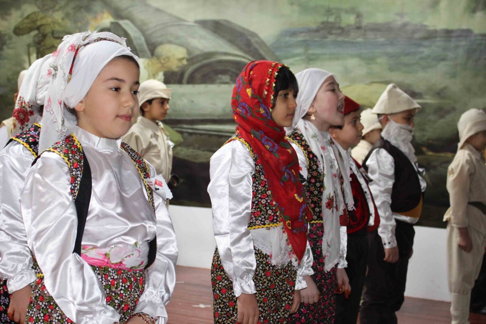 Şair Nedim İlkokulu’ndan şiir gibi Çanakkale Programı 43