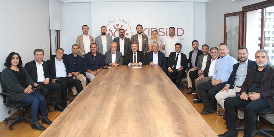 Ali Çetin: KIRSİAD Kırşehirlilerin TÜSİAD'ı olacak