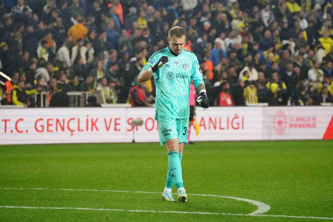 Fenerbahçe Beşiktaş maçından nefes kesen görüntüler 22