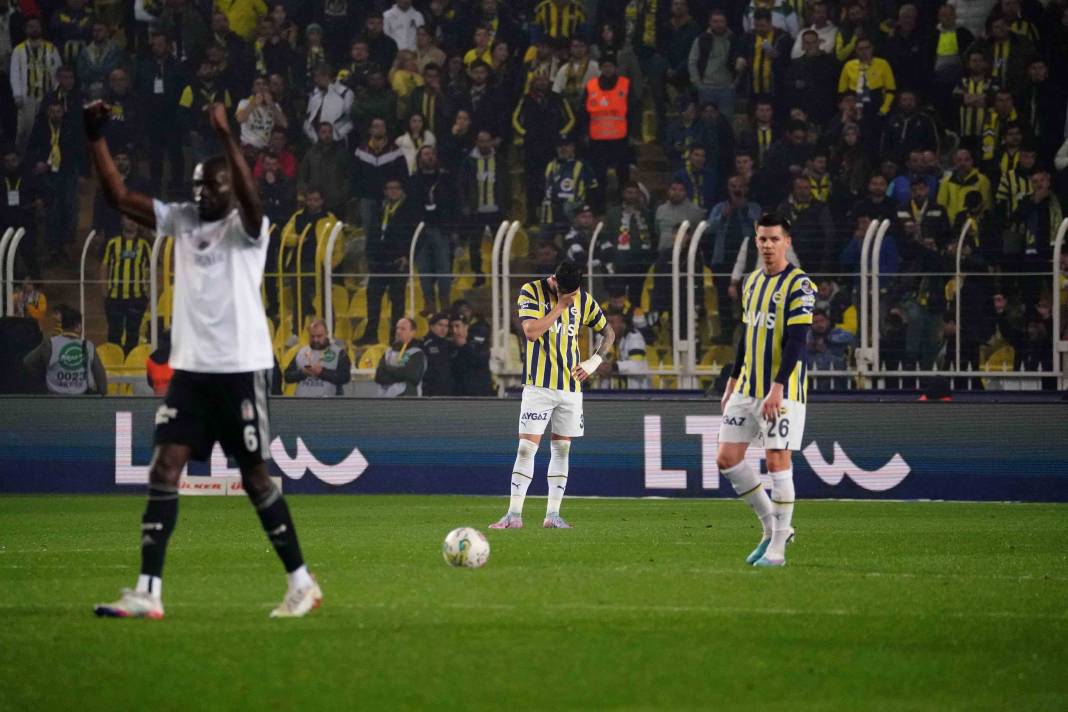 Fenerbahçe Beşiktaş maçından nefes kesen görüntüler 44