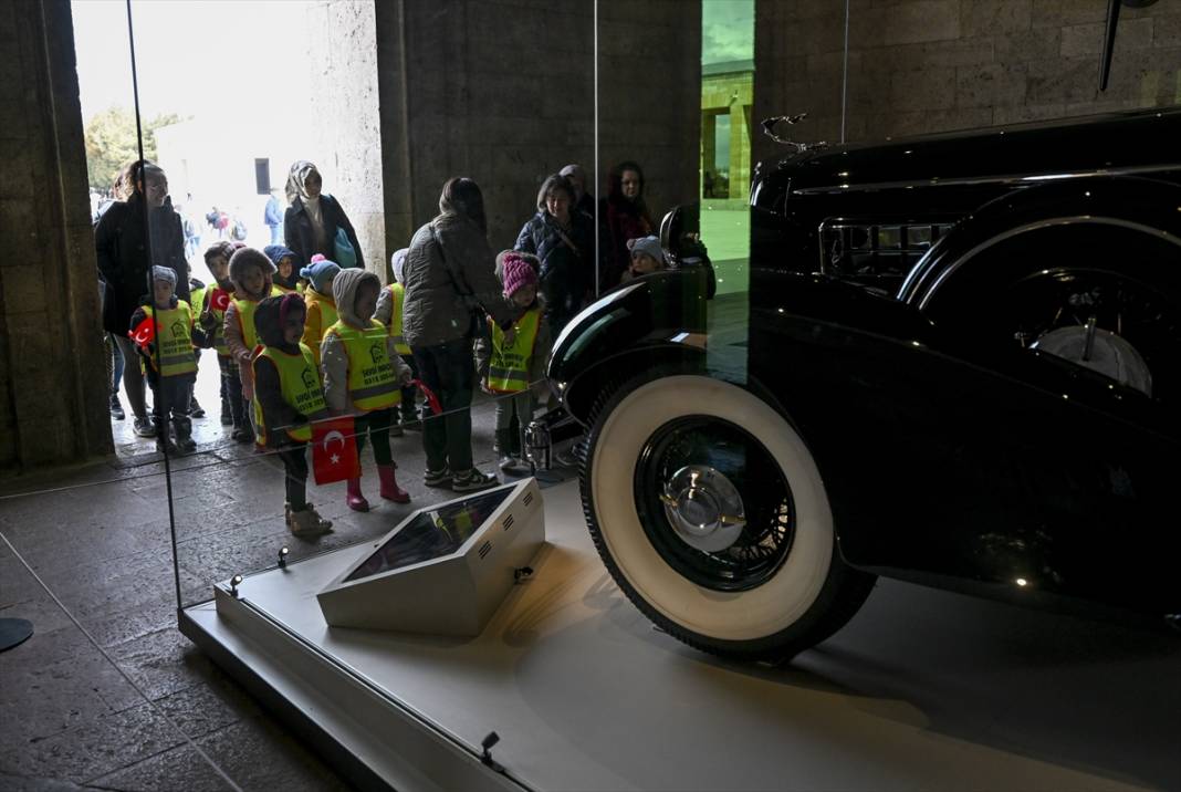 Atatürk'ün restore edilen otomobili Anıtkabir'de sergileniyor 5