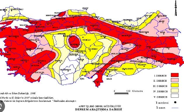 Naci Görür uyardı! O kentte 7 ve üzeri deprem bekleniyor 5