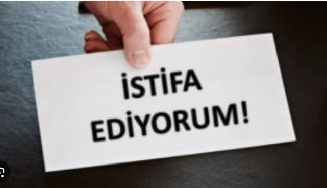 İYİ Parti'de istifa depremi devam ediyor 1