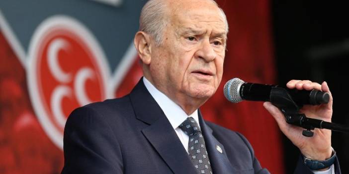 Devlet Bahçeli Neden Hiç Evlenmedi ?