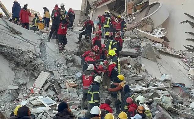 Büyük İstanbul Depremi İçin Tarih Verdi 4