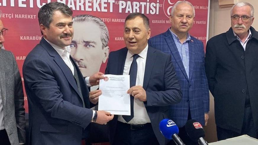 MHP'de Beklenmedik İstifa Kulisler Karıştı 4