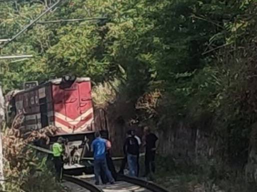 2 şehirde üzücü tren kazaları! 4