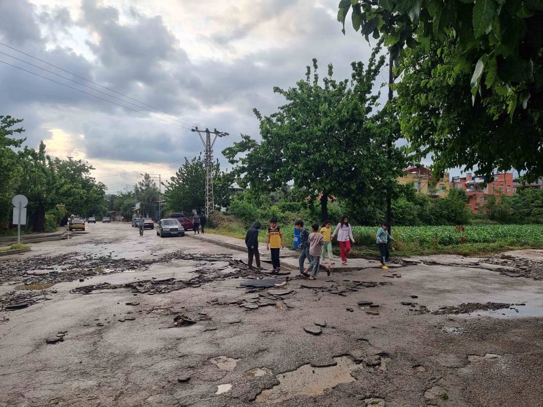 Adana Kozan'da sel felaketi etkisi sürüyor 10