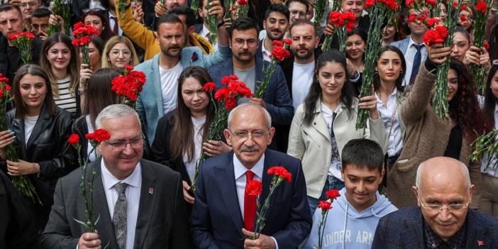 Cumhurbaşkanı Adayı Kılıçdaroğlu, Anıtkabir’i ziyaret etti