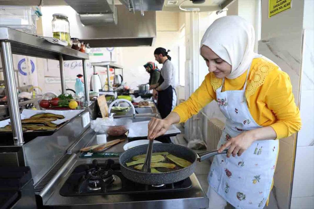 Rize'de "Öğretmenim Mutfakta" yarışması yapıldı 1