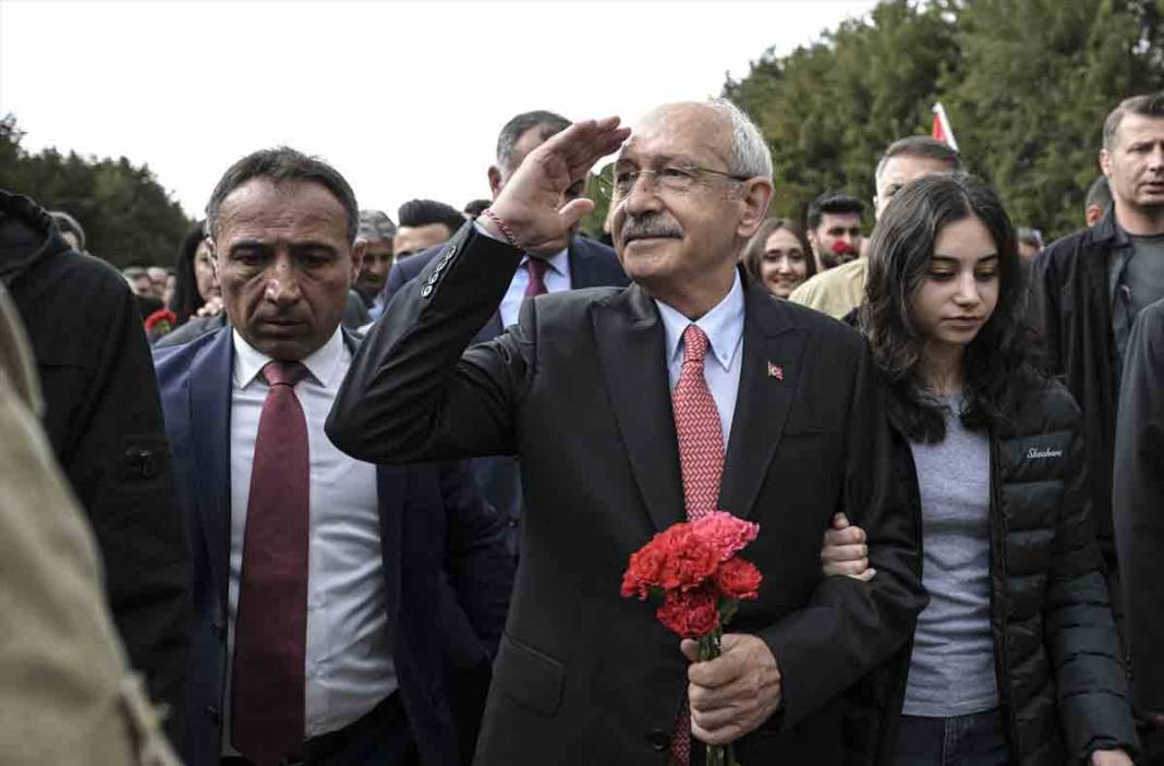 Cumhurbaşkanı adayı  Kılıçdaroğlu Anıtkabir'i ziyaret etti 11