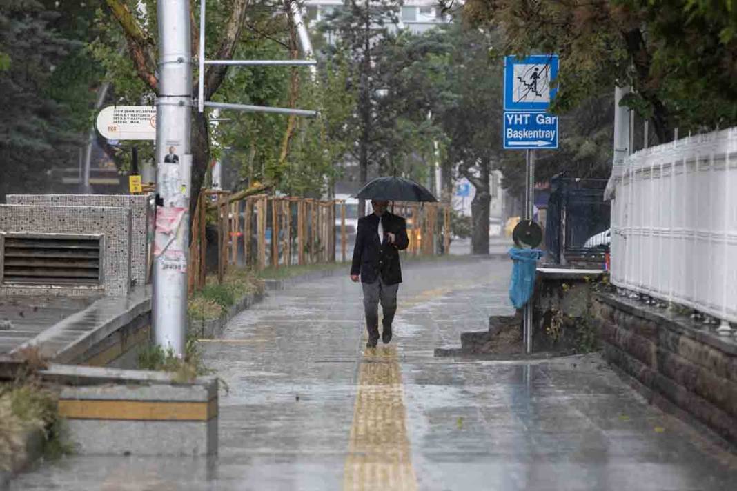 Ankara'da yoğun sağanak etkisini gösteriyor 2