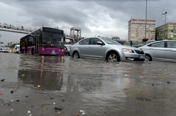 İstanbul'dan sel manzaraları 18