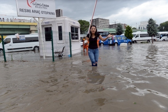 İstanbul'dan sel manzaraları 3