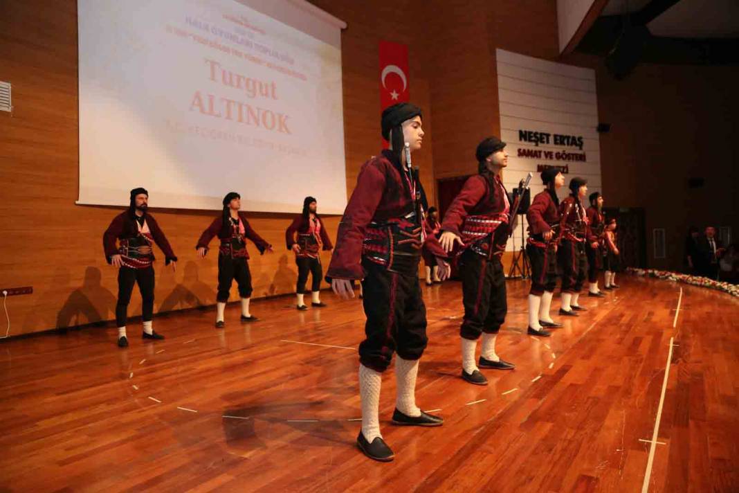 Ankara Keçiören halk oyunlarıyla şenlendi 3