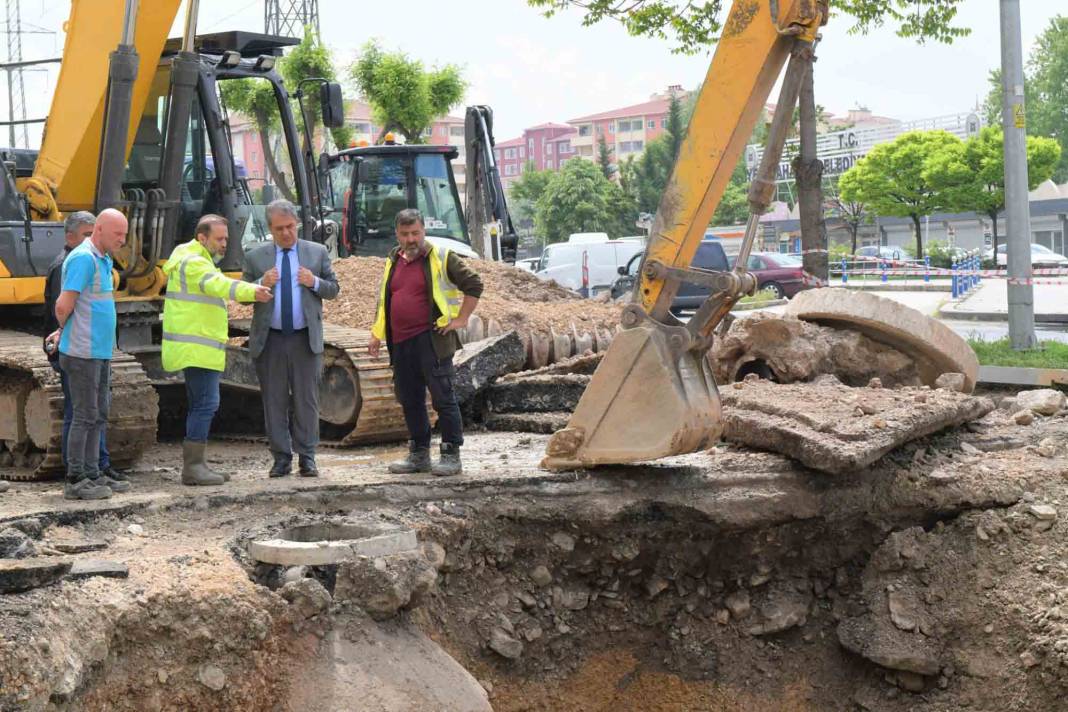 Lalegül Kavşağı’nda yaşanan çökmeye Ankara ASKİ yetişti 4