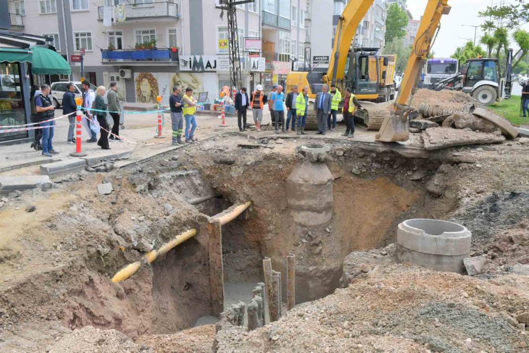 Lalegül Kavşağı’nda yaşanan çökmeye Ankara ASKİ yetişti 6