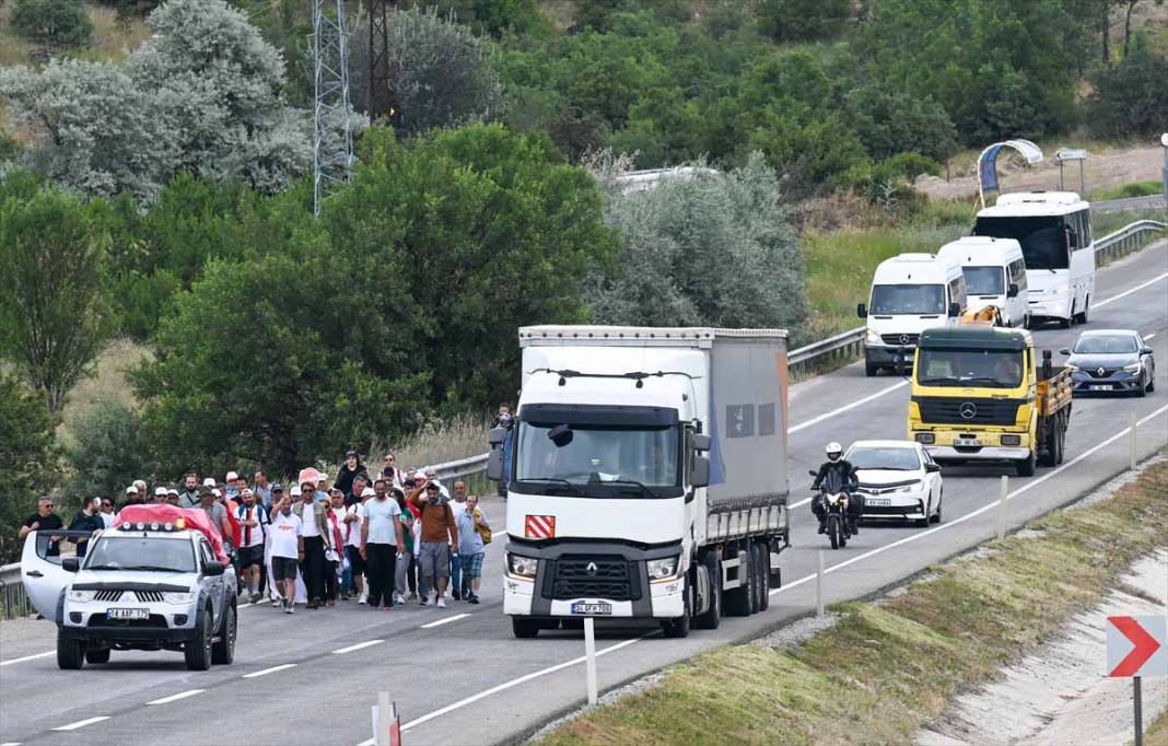 Tanju Özcan Kahramankazan’da konuştu 8