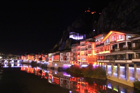 Amasya kırmızı-beyaz 1