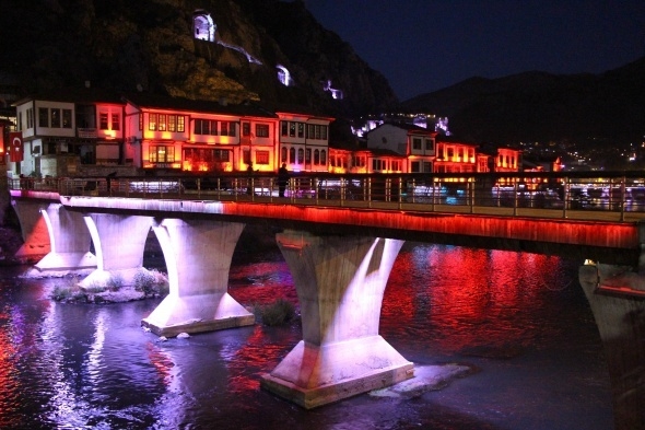 Amasya kırmızı-beyaz 8