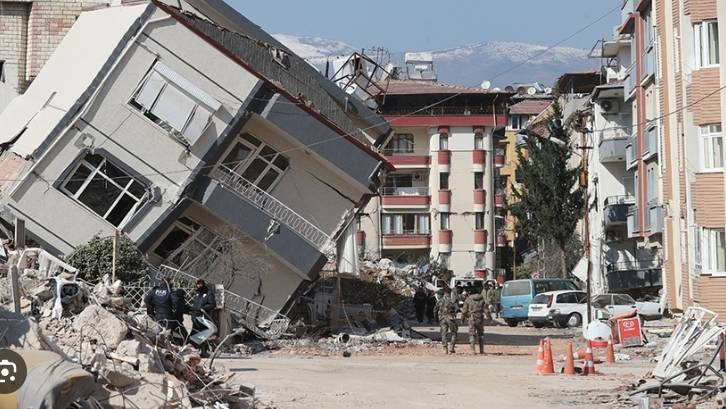 215 Gün Sonra Enkazdan İnsan Bulundu 3