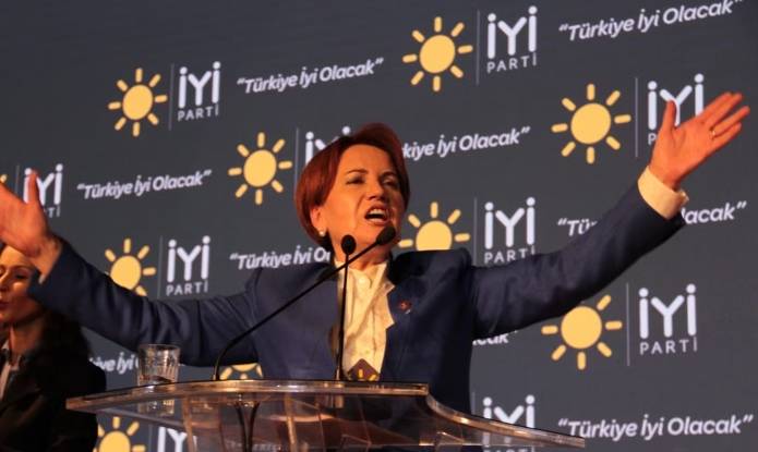 Meral Akşener İyi Parti'yi Bırakıyor Mu? 6